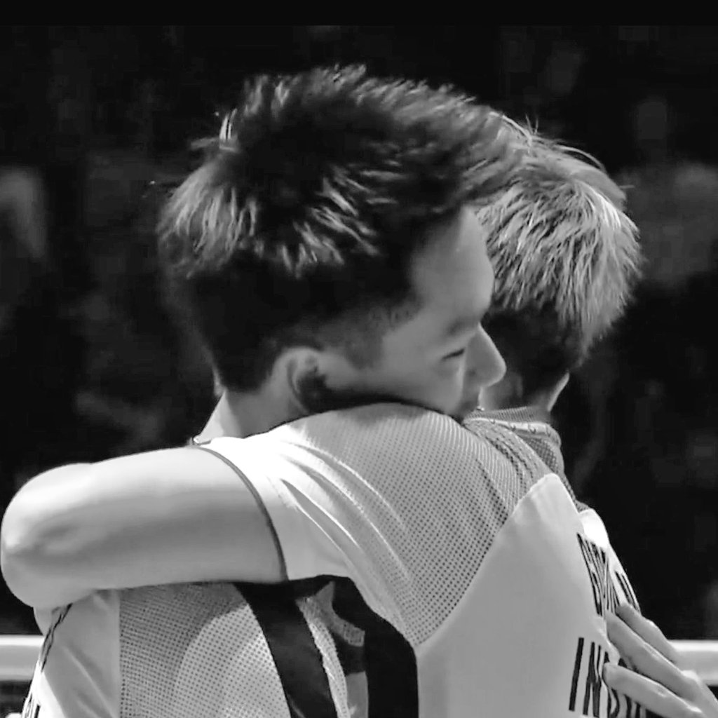 vin's 🍑 tweet media