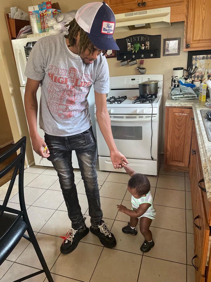 puritanave1's tweet photo. I love being a father❤️ greatest thing I ever did if u ask me 🤷🏽‍♂️so meet my son an daughter Kayson and Baylee marks❤️‼️ https://t.co/dqNOr8Gl7W