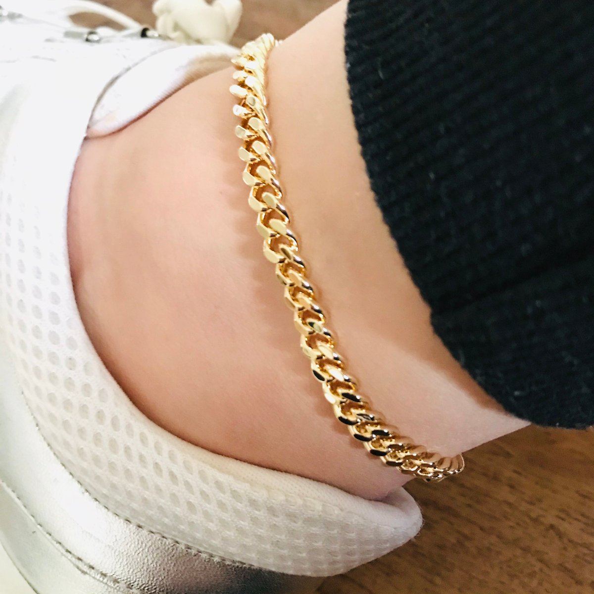 Excited to share the latest addition to my #etsy shop: Thick Chain Anklet, 18K Gold Filled Curb Link Anklet, Gold Anklet for Women, Chunky Cuban Link Chain Anklet, Thick Gold Anklet Bracelet etsy.me/3qH8uly #summeranklet #summerjewelry #chunkyanklet