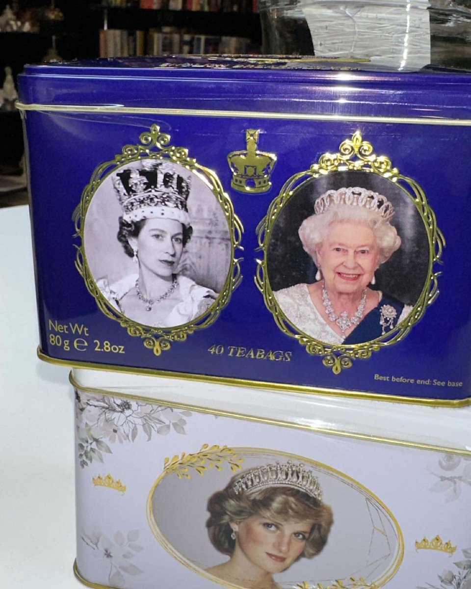 Dainty petite with chubby buns like a grimalkin, the scent of roses sticks to her hair. Her tiny torso is perfect for wearing a coral princess apparel, yum.. yum.. yum.. these cookies are so delightful and so fluffy like her cheeks!