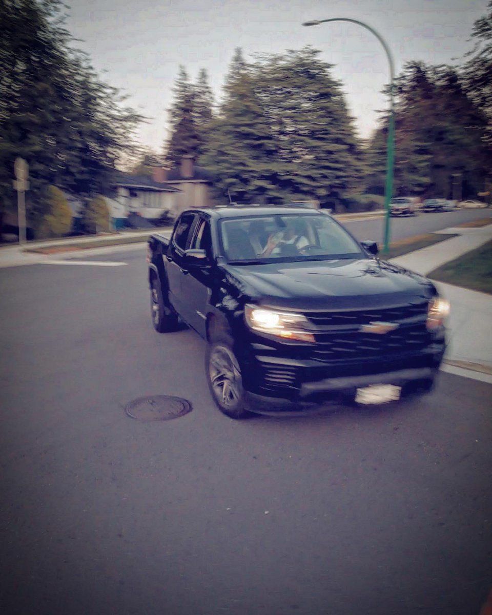 richardliu18's tweet photo. 2/2 Almost had a perfect ride until a dimwit blew a 3-way, while turning into the wrong side of the road unless he’s from the UK, luckily avoiding me. But yeah I got your license plate and the fact the cell phone is visible in your hand while driving poorly. #getoffthephone https://t.co/SsCsqchO1R