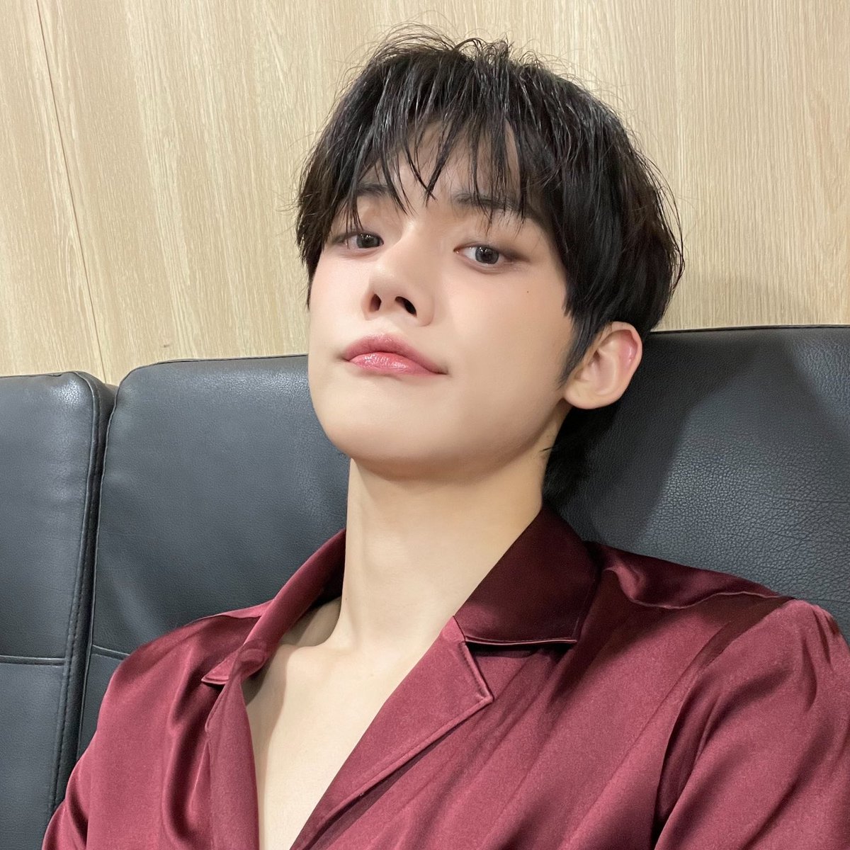 stxtargirl's tweet photo. β Day 18 β
Hii I'm Star, you can also call me PB!
. 22 | she/her | writer
. not new to #stantwt | #kpoptwt
. looking for #writermoots | #auwriters | #readermoots | #aureaders
. semi-NSFW, I write all #TXT ships
. all fandoms are welcome! π
β‘ / β» to boost & to be moots! https://t.co/ztY95ZFVQu