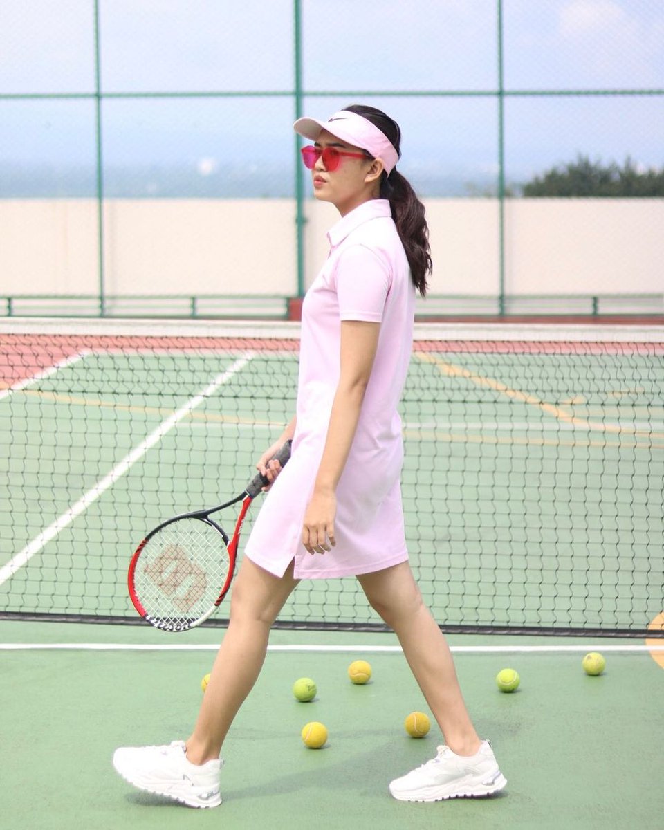 Start your day with an energizing outdoor workout🎾 to improve your circulatory health, boost your energy and vitality ….

Overlooking with enchanting views … Exclusive for in-house guest only