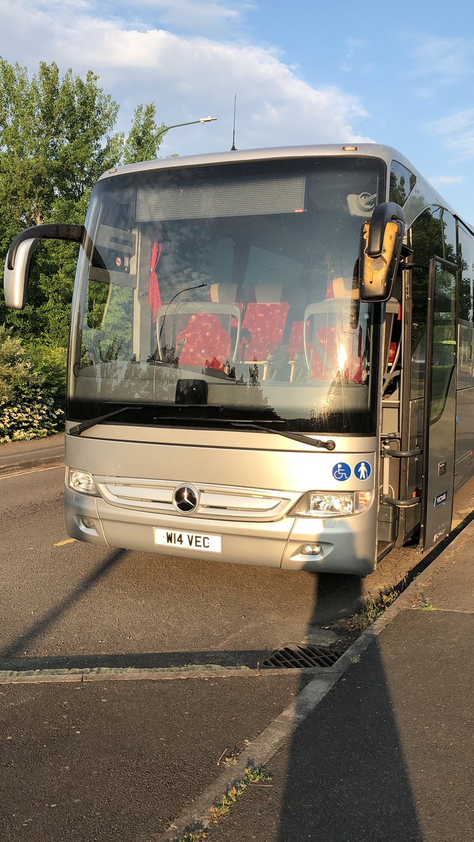 Our new staff shuttle service to the City hospital , ready to go. Free to NUH staff <a href="/efmatnuh/">@EFMatNUH 💙</a> @TeamNUH <a href="/nuh_teams/">NUH TEAMS</a> , @VectareEastMids . Every 30 mins , 6 am till 11 am and 3 pm till 8pm. Let us know what your experience has been.