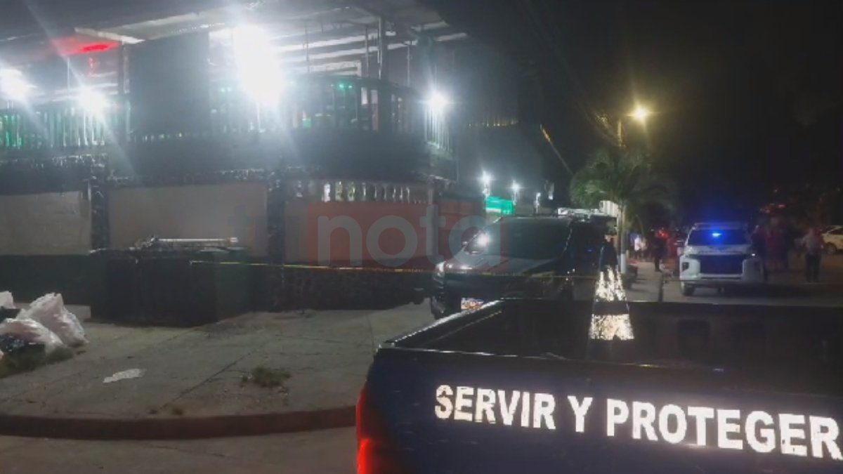 TN5Telenoticias's tweet photo. 🚨#ÚltimaHora🚨| Masacre en el barrio Barandillas de San Pedro Sula deja al menos tres personas muertas. #EstáPasando https://t.co/gIygSbLUGq