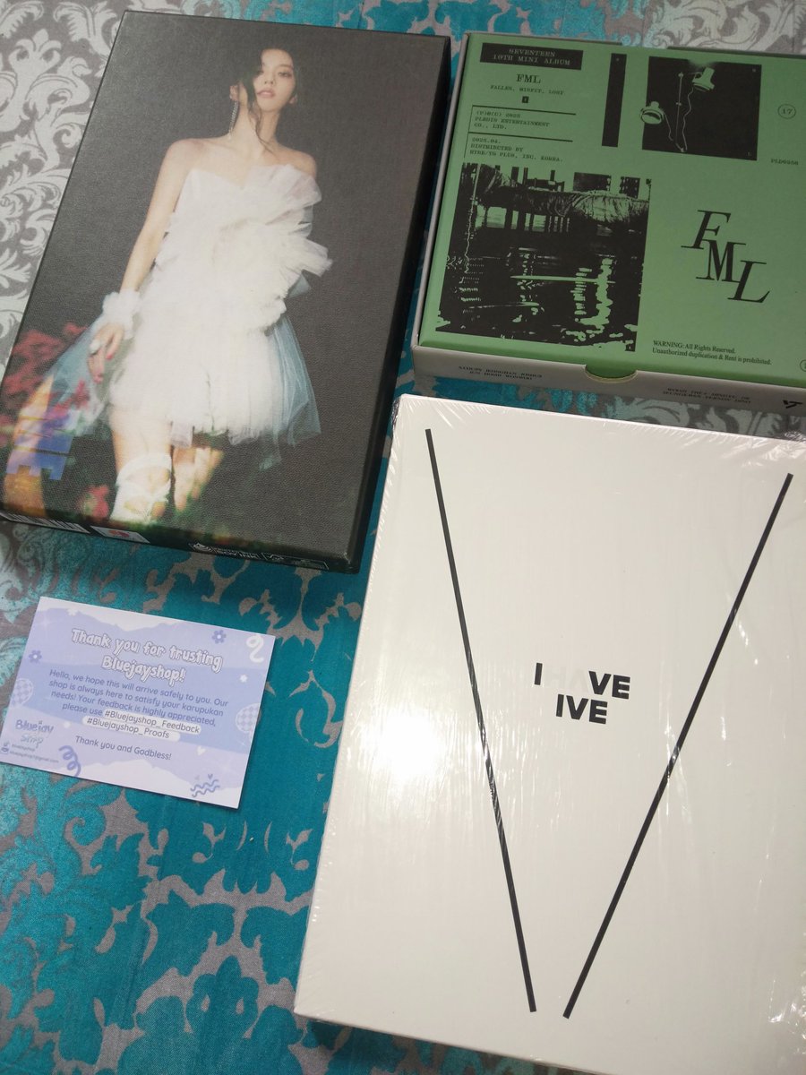 Angel_ART_77's tweet photo. Hello po @bluejayshop @bjshop_updates finally received my fml album, jisoo me album and ive album huhu super worth it po! Thank you so much🤗 and hoping for more budols😇💗 https://t.co/rFfoz0bTR6