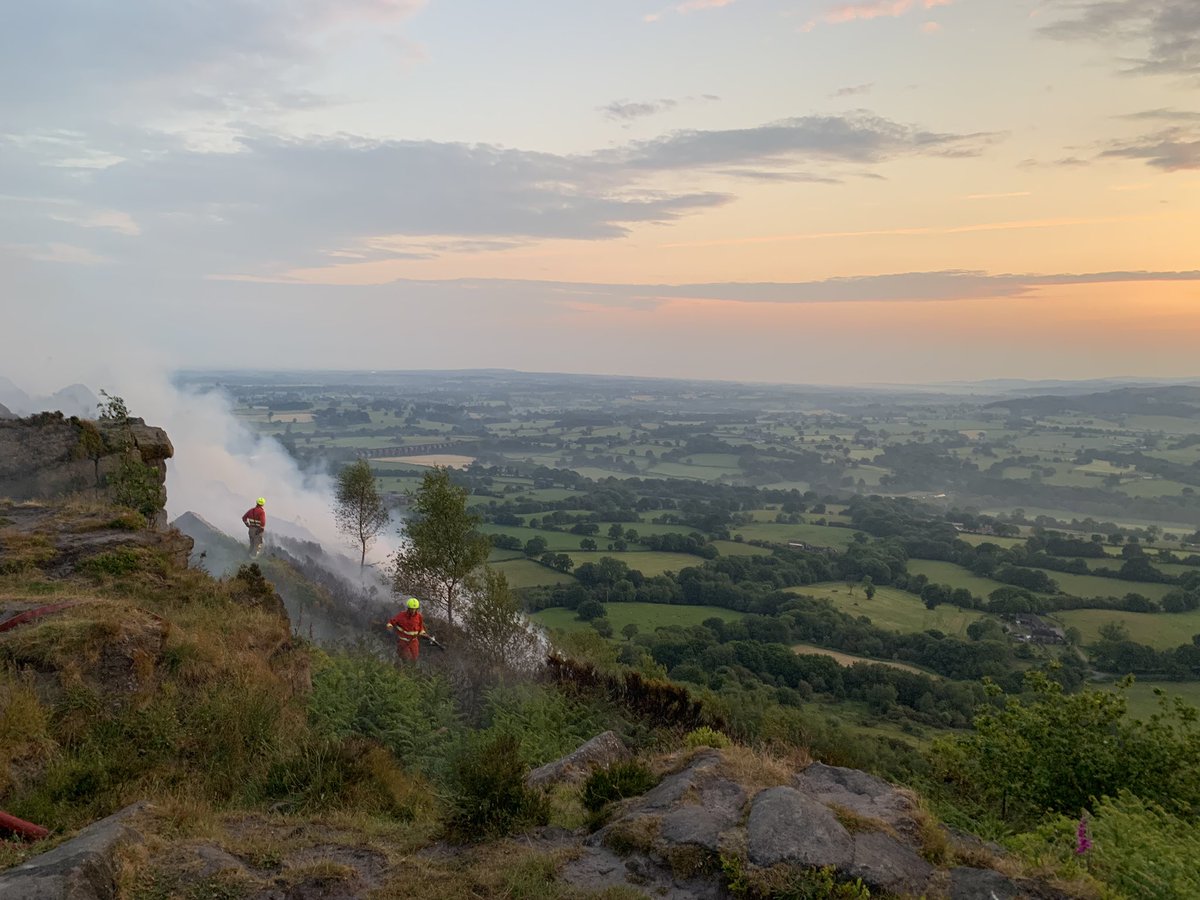 patrickhart80's tweet photo. Call Out to a fire in the open at 3am this morning. Cause - a disposable BBQ. #cloudside #grassfire #cheshire 🔥🔥🔥🔥🔥🔥🔥🔥🔥🔥🔥🔥🔥 https://t.co/gLNblTIY6j
