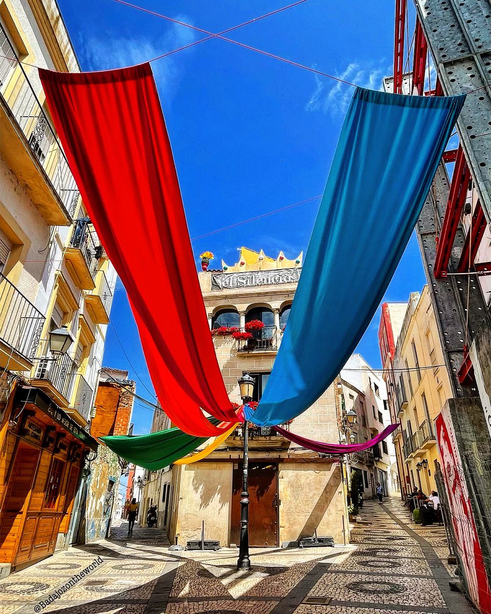 #badajoz #thepicoftheday #thepic #badajozciudad #badajozturismo #rinconesdebadajoz #badajozcapital #badajozextraordinaria #visitbadajoz #lugaresconencanto 
#wanderlust #traveltobadajoz