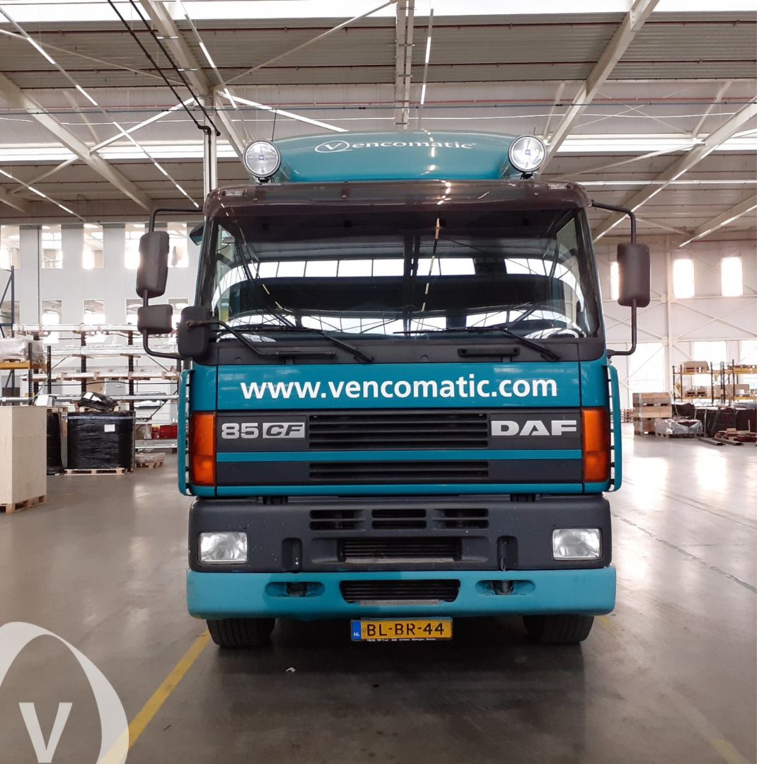VencomaticUK's tweet photo. Our sales director Kevin Howse shared some great photos with the team of his recent visit to group headquarters in Eersel! 

#worktrip #vencomaticgroup #poultry https://t.co/GkF2eWNEZc