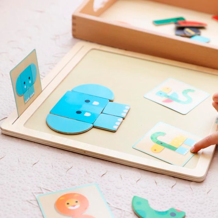 ¡Apunta este juego! 🌞 ✳️ El tablero Géobasic de animales es un tablero de madera con piezas magnéticas para montar animales con las diferentes formas. 🙂 Se trabaja la orientación espacial, la coordinación ojo-mano y la resolución de problemas. 😍 ► mumuchu.com/tablero-de-mad…