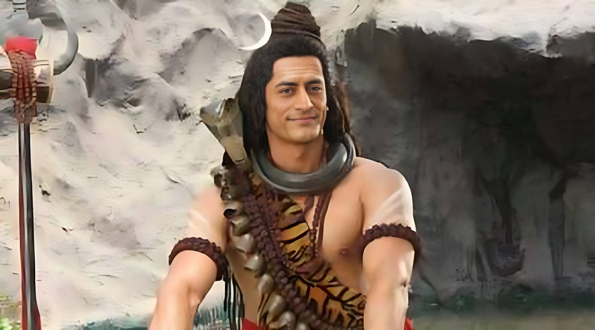 Mohit Raina as lord Shiva