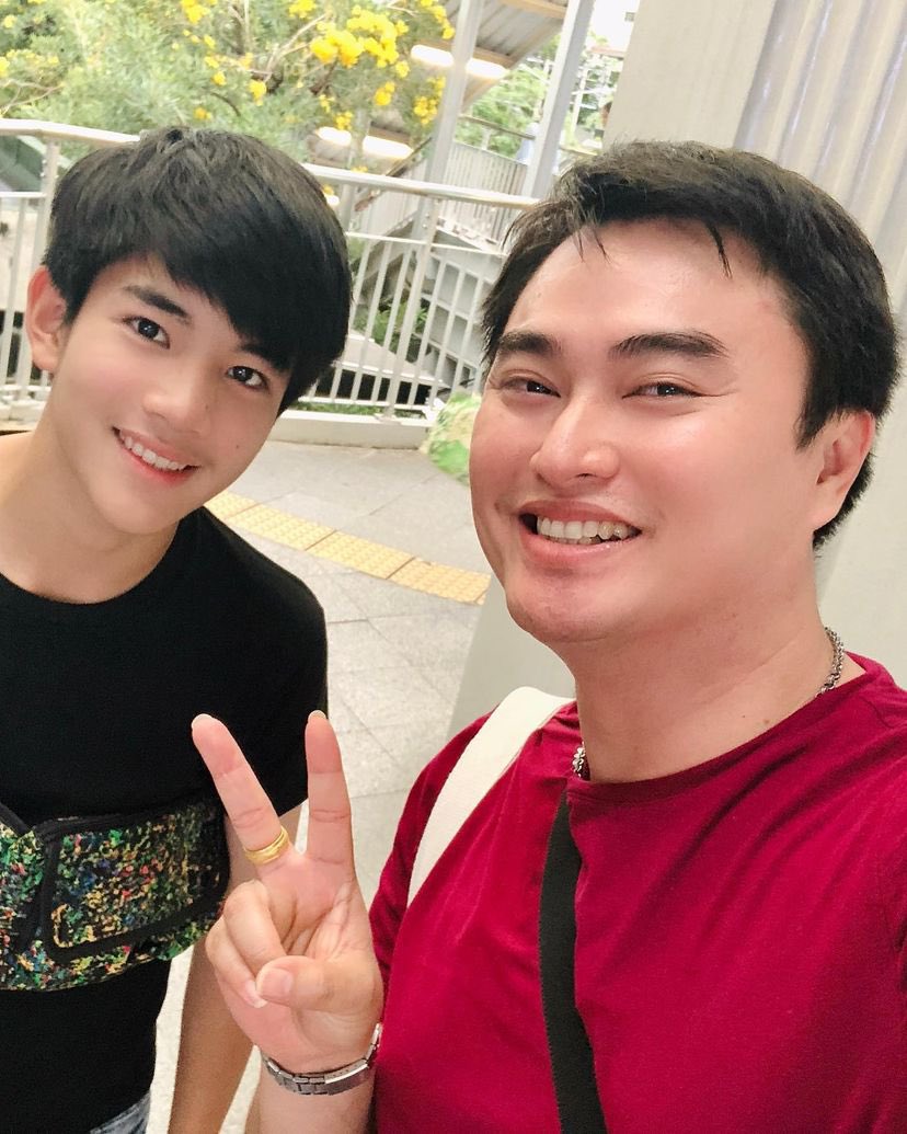 FourthOfficiall's tweet photo. IG Post Update [12062023] : champzarr

พ่อหนุ่มแห่งความสดใส 🌈

@tawattannn
#Fourthnattawat 
#โฟร์ทณัฐวรรธน์ https://t.co/d12tncuBvp