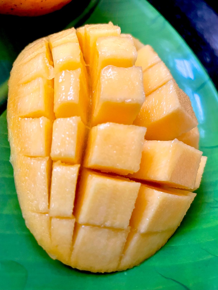 Mango season is not yet over 🥭 

#mangolovers