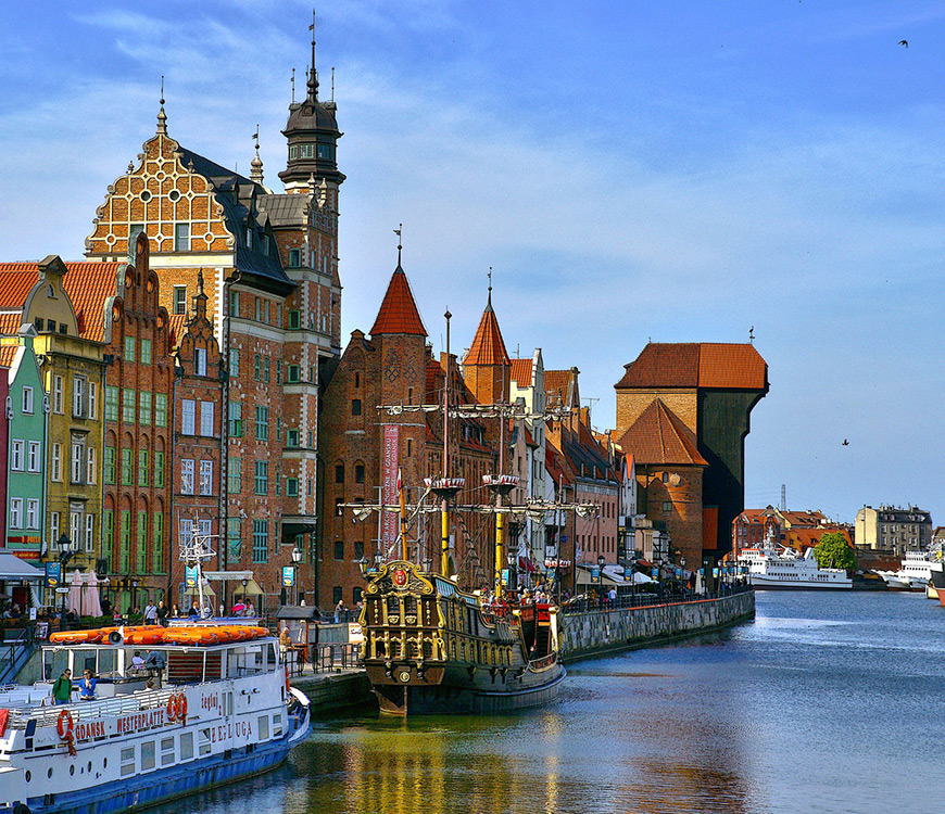 AZairBot's tweet photo. ⇢@AZairBot's 🔥 tip: Edinburgh #EDI ⇔ Gdansk #GDN r/t @wizzair for €21.47 ☛ https://t.co/PDbOgLNo84 #ttot #traveltips https://t.co/qShyL0IwBU