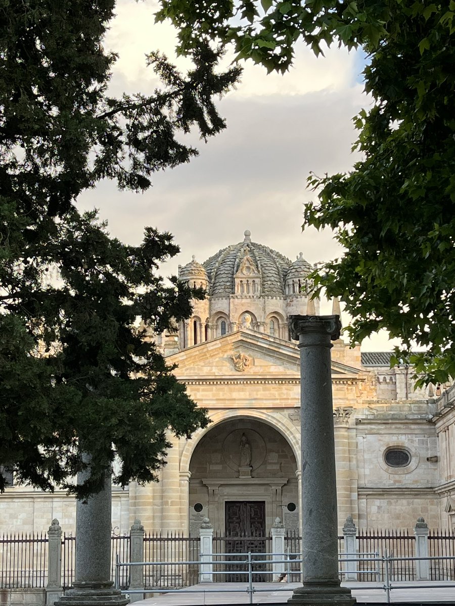 The cathedral at Zamora. #spain #zamora #CastillayLeón