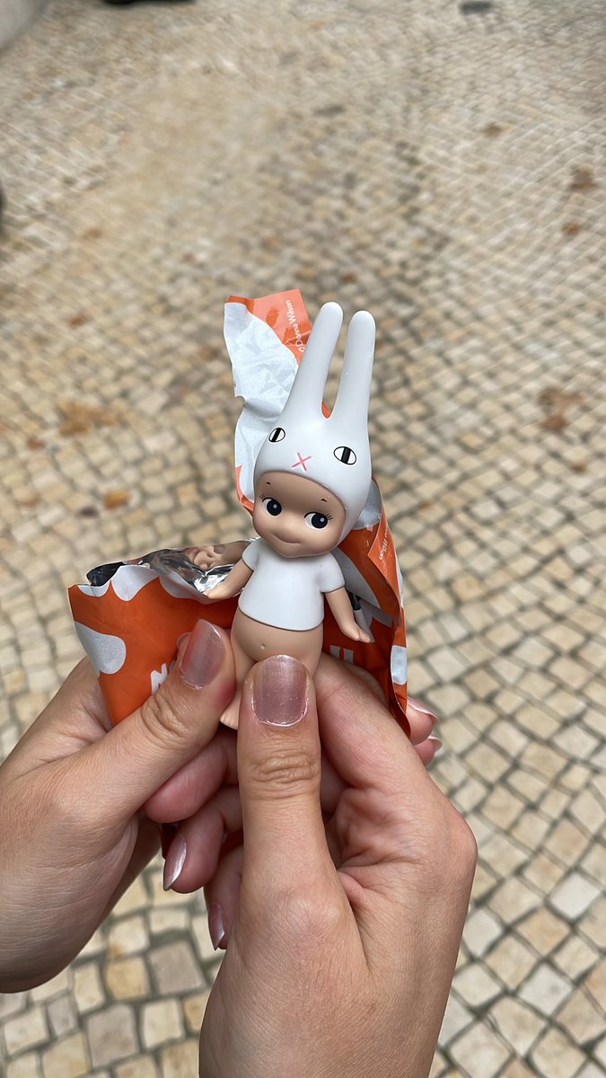 acabou de lhe calhar o favorito dela ✌🏻🥹