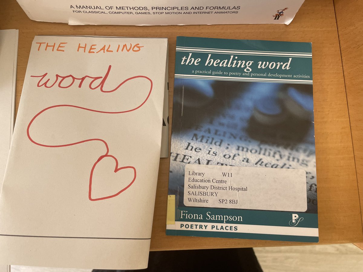 SDHLibrary's tweet photo. Book covers can be so important in grabbing out attention. Why not look at our display of good, and not so good covers, and have a go at designing something eye catching! https://t.co/akYFxyIlCu