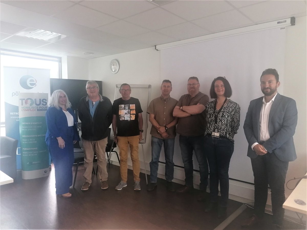 EMPLOI DES SENIORS 
@pole_emploi Brest Marine et <a href="/Randstad/">Randstad</a> Brest avec Frederic Hervé
Un super groupe motivé et opérationnel