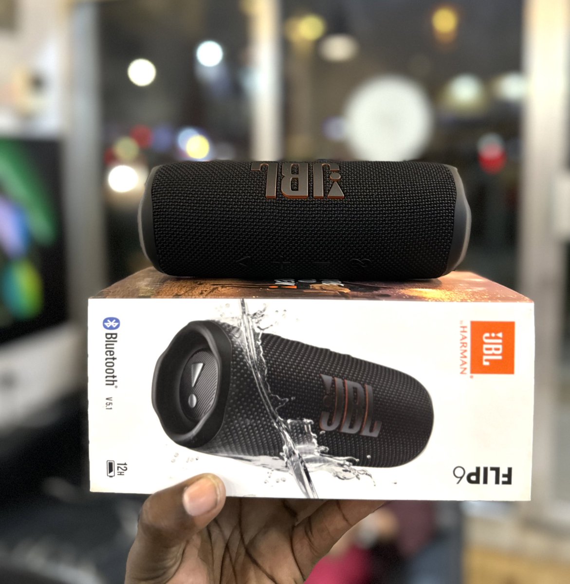 JBL Flip 6

Tsh. 300,000

☎️0752-992667