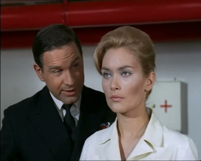 The crew of a submarine are all found dead... from cardiac arrest! #StuartDamon #AlexandraBastedo #WilliamGaunt in THE CHAMPIONS (1969) 7pm 'The Silent Enemy' #TPTVsubtitles
