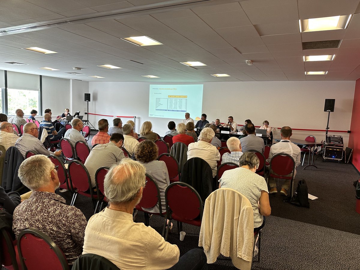 Une assistance attentive lors de l’AG ⁦<a href="/vyv3cvl/">VYV³ Centre-Val de Loire</a>⁩ au cours de laquelle Bernard Vigouroux et Aude Chereau présentent les activités d’un groupement mutualiste dynamique au service des populations. Bravo aux équipes 👏👏