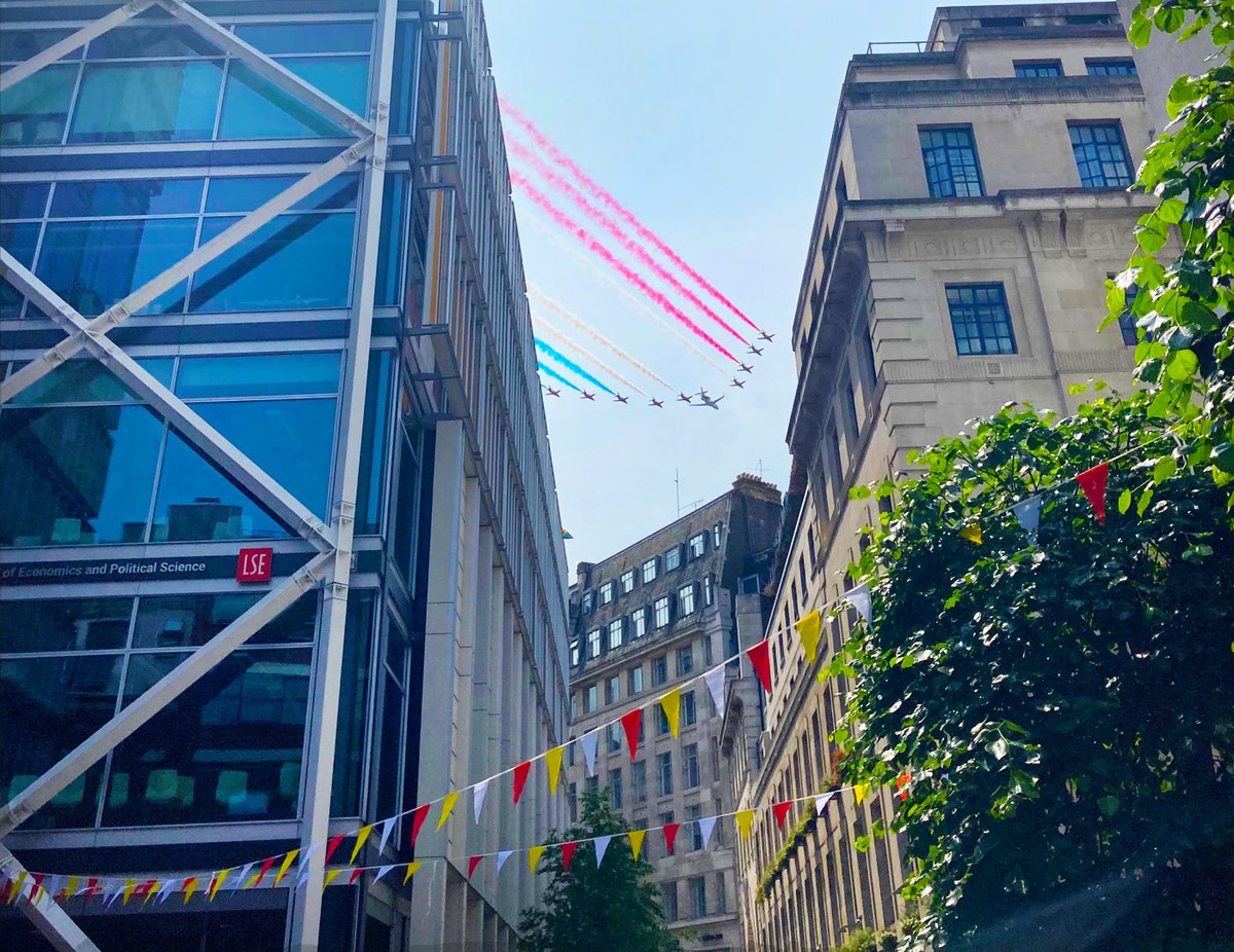 We were treated to the King's birthday flypast on the last day of #LSEFestival on Saturday! ✈️

We hope all our alumni who participated enjoyed this year's People and Change festival. 👍

Let us know if you took part! ❤️