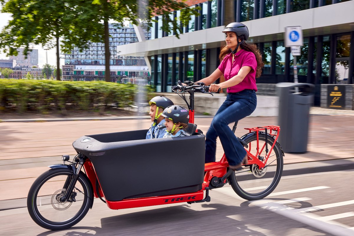 Test Report: Trek’s New Fetch+ 4 eCargo Bike is Destined to Replace a Car in Your Daily Life #cargobikes #ebikes #cycling #bikelife #urbanmobility #morecycling #smartmobility #bikes #emobility tinyurl.com/5768kfs2