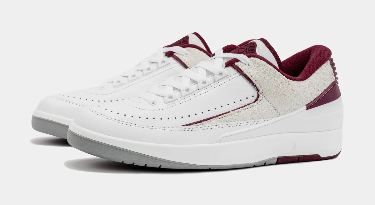 shoe palace red jordans