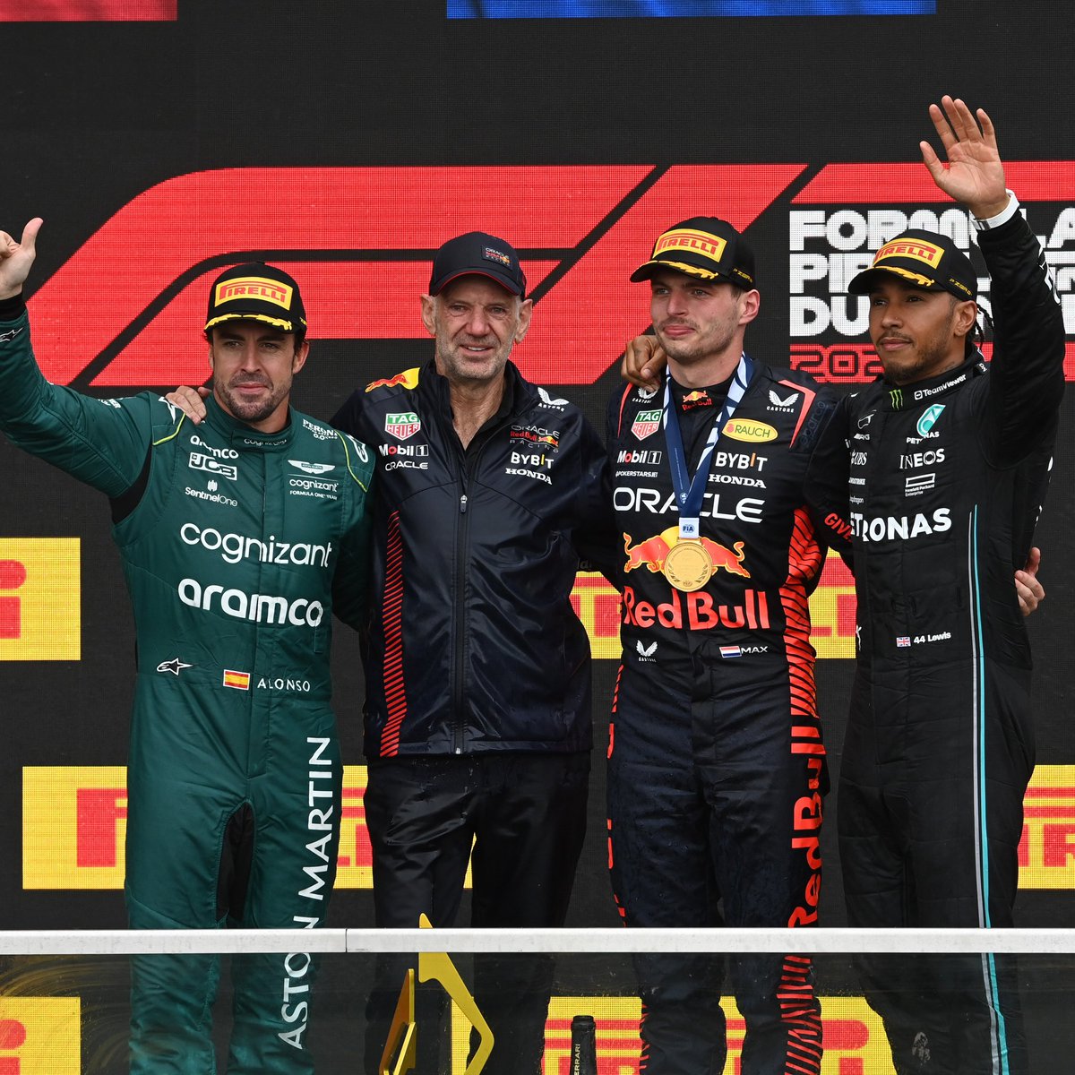MercedesAMGF1's tweet photo. “It’s quite an honour to be up on the podium with two other World Champions.” 🏆

Nothing but respect from LH. 🤝 https://t.co/LnCBkiIugR
