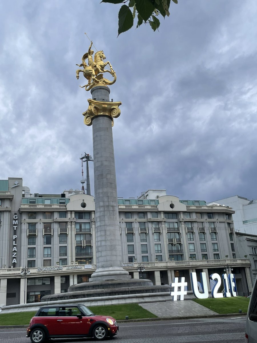 high_NY's tweet photo. Great time, great weather, great food, great…well… perfect wine #u21euroGeorgia https://t.co/hmGvMGTmjs