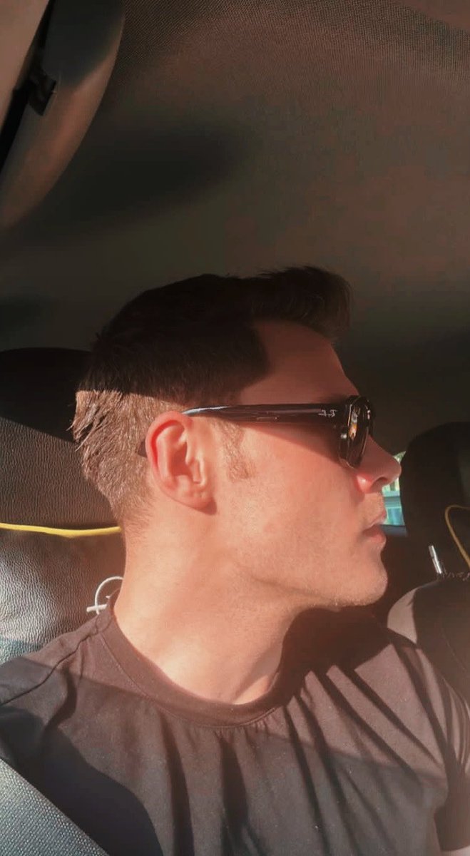 Çok özlemişim🥲
<a href="/tolgakandemrr/">Tolga Kandemir</a>
