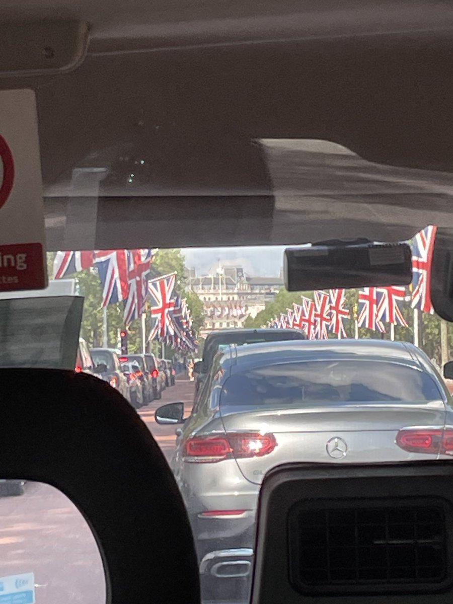 EoinKeary's tweet image. In London. #infosec2023