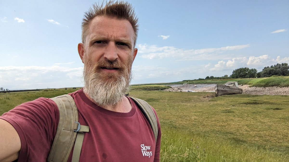 DanRavenEllison's tweet photo. I'm delighted to report that this @SlowWaysUK route is going to be verified! 🐌✅

Strong route, mostly along the #EnglandCoastPath with expensive views across to the #Quantocks and #Mendips. 

#Bridgwater #BurnhamOnSea #SlowWays #Devon #Somerset #Bribur #BriburTwo https://t.co/GppSlNyCUr