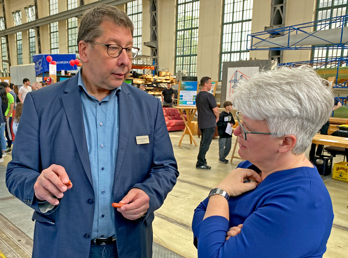 SPECSGROUP tweet media