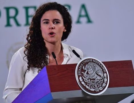 De modelo en los anuncios de @PartidoMorenaMx a secretaría de gobernación, todo en menos de un sexenio. @LuisaAlcalde es nombrada para estar al frente de la @SEGOB_mx

#GuacamayaLeaks
#GuacamayaNews
#AMLO
