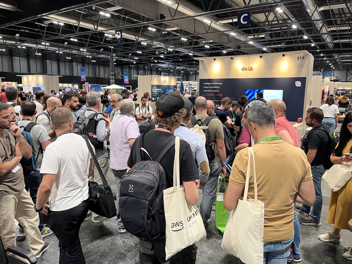 doitint's tweet image. Congrats to the new owner of the DJI drone, our famous raffle prize, Marcos Aroca Miras! 🚁

Missed us on the show floor? Want to get in touch? resources.doit.com/aws-summits-em…

Heading to Milan 🇮🇹 for #AWSSummits this week? Then let&apos;s make sure we get to meet: