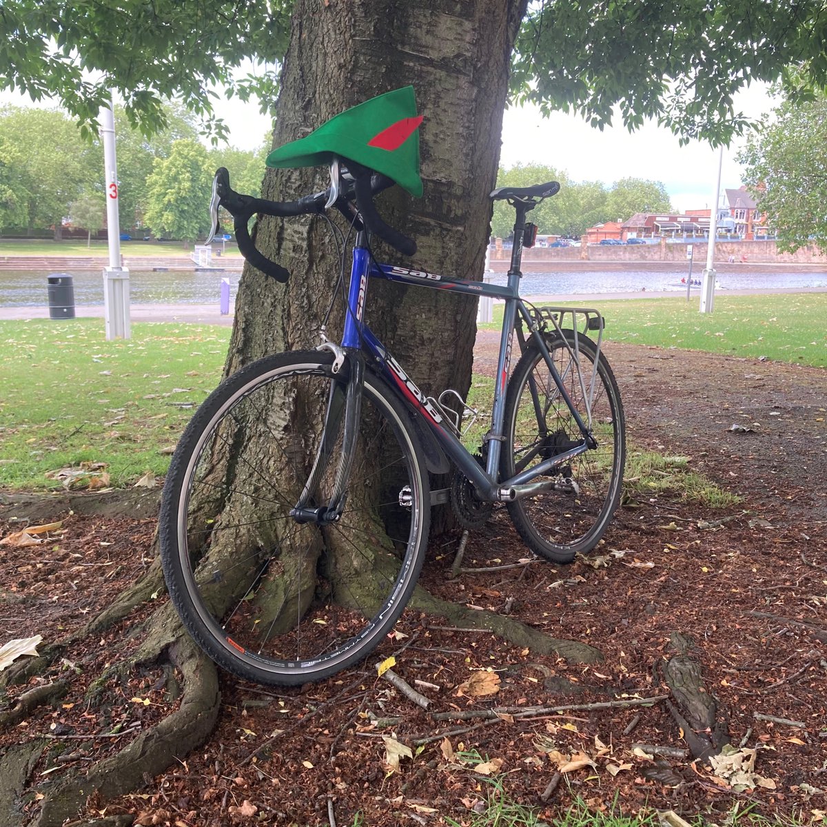 NottsCC's tweet photo. 👀👀 A big announcement has got us in a spin!

Can you guess what it could be? 🚲 🏹

Check back here tomorrow for some ‘wheelie’ exciting news about the @TourofBritain!

#TourOfBritain https://t.co/RDUoVopOw9