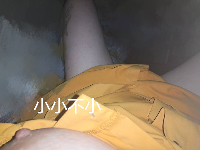 這兩天一直收到哥哥們的關心和鼓勵  雖然沒有一一回答你們  但是你們的關心小小都有默默記在心裡  也不知道怎麽報答哈哈  晚上就隨手拍了一張照片作為福利 
#希望哥哥們喜歡~   #謝謝你們的一直陪伴感恩❤ https://t.co/eZTFm8HCIx