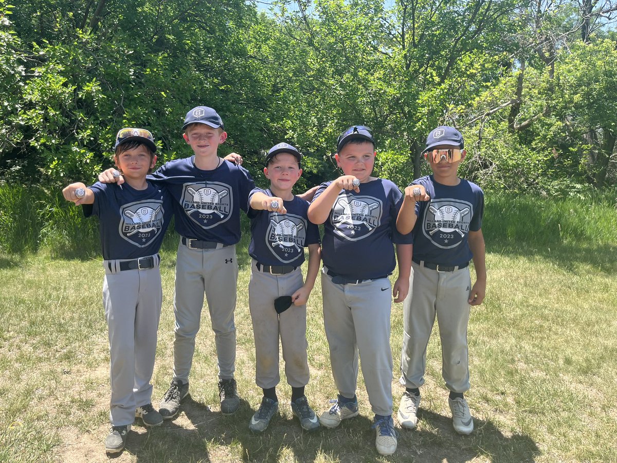 owhitneye's tweet photo. Hey, @Mrs_Goetz_PE and @hitchcock_mps! These Tigers are undefeated AND league champions!! https://t.co/C7rqEG2PFw