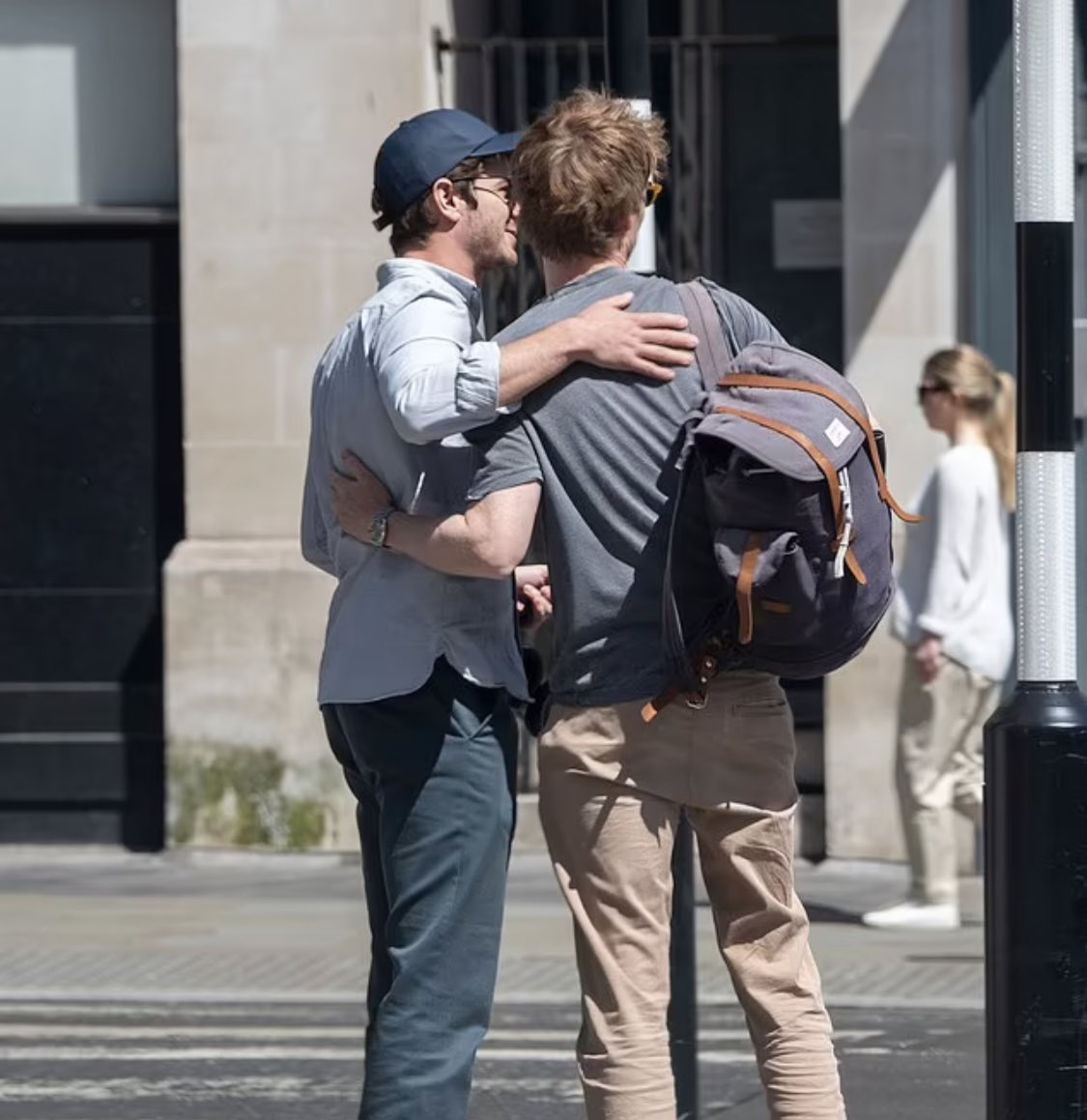 Eddie Redmayne and Andrew Garfield 🫶🏻✨