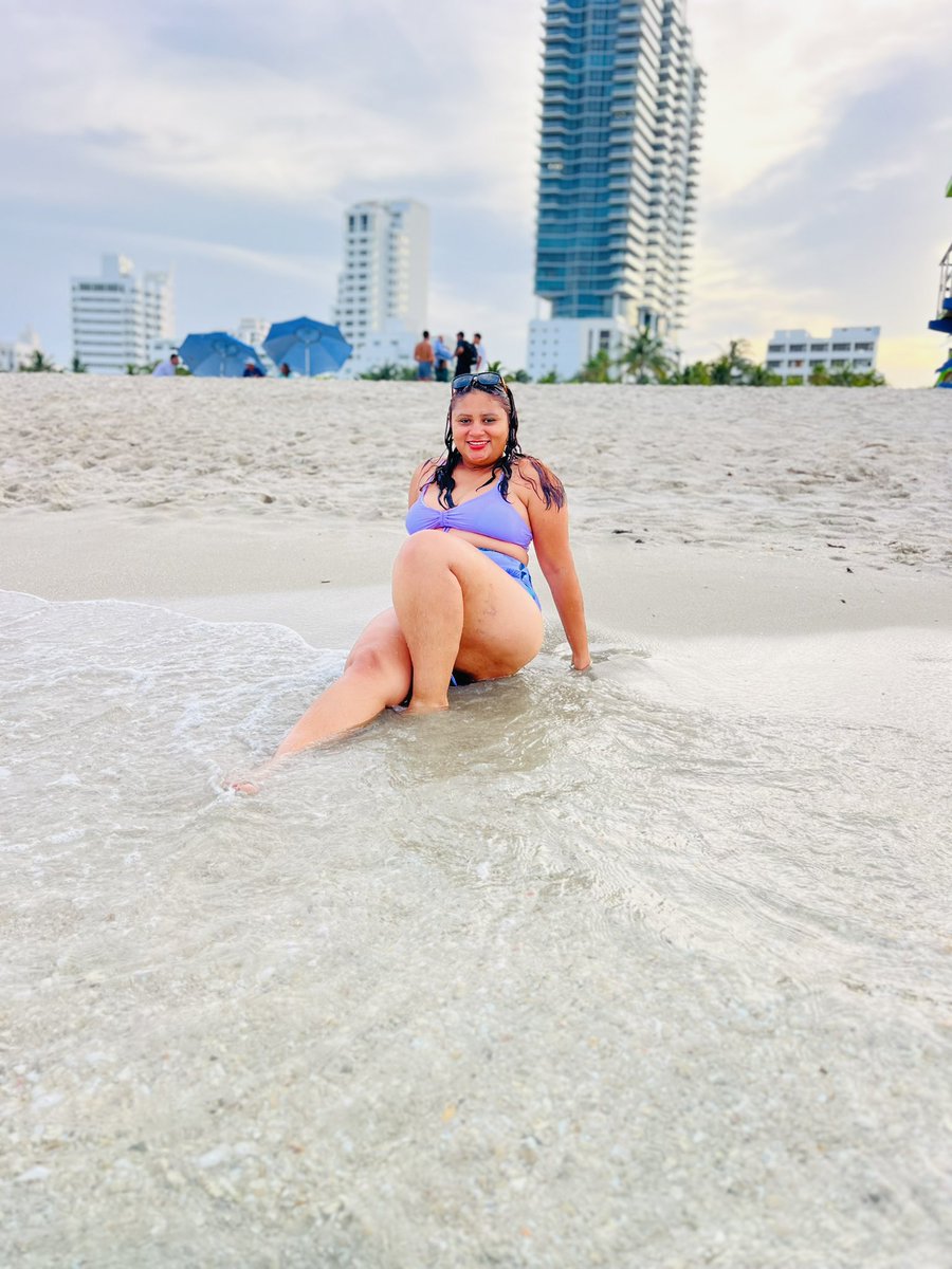 🥰⛱️🏝️🩵

#twitter  #follow #SiguemeYTeSigo  #MiamiBeach  #SouthBeach