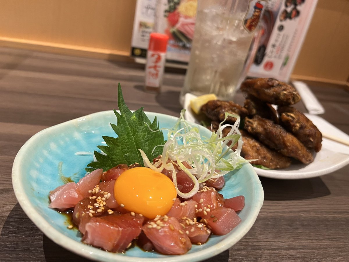 まぐろユッケ
いつも思うのは「タレ多すぎw」
たまごスキーとしてはもっとたまごを感じたいのに