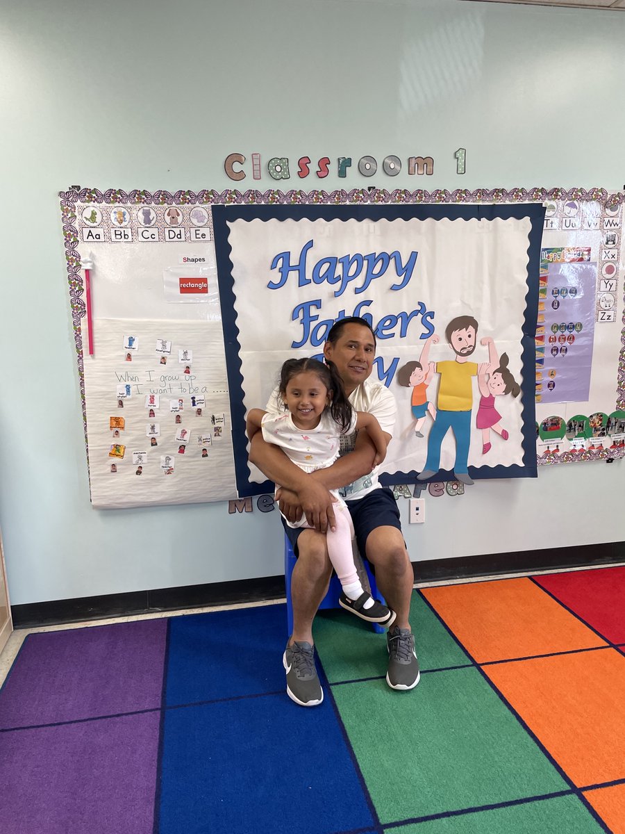 ChildCenterNY's tweet photo. Check out the sweet pics of the #FathersDay2023 event held at our #Corona #HeadStart last week. We celebrate all the incredible fathers and father figures in our communities who guide, inspire, and uplift. #inQueens https://t.co/WLRwta9h5D