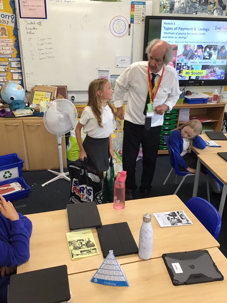 StLaurenceCE's tweet photo. Y5 are enjoying a visit from Mr Souter from Debt Aware. https://t.co/njYTLFbBPE