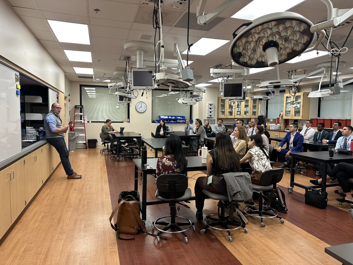 🏁 Kicking off our first orientation day for our 2023-2024 #iusurgery intern class with our General Surgery Program Director, Dr. Ritter. 🥼 #generalsurgery #vascularsurgery #plasticsurgery #cardiothoracicsurgery #residencytraining