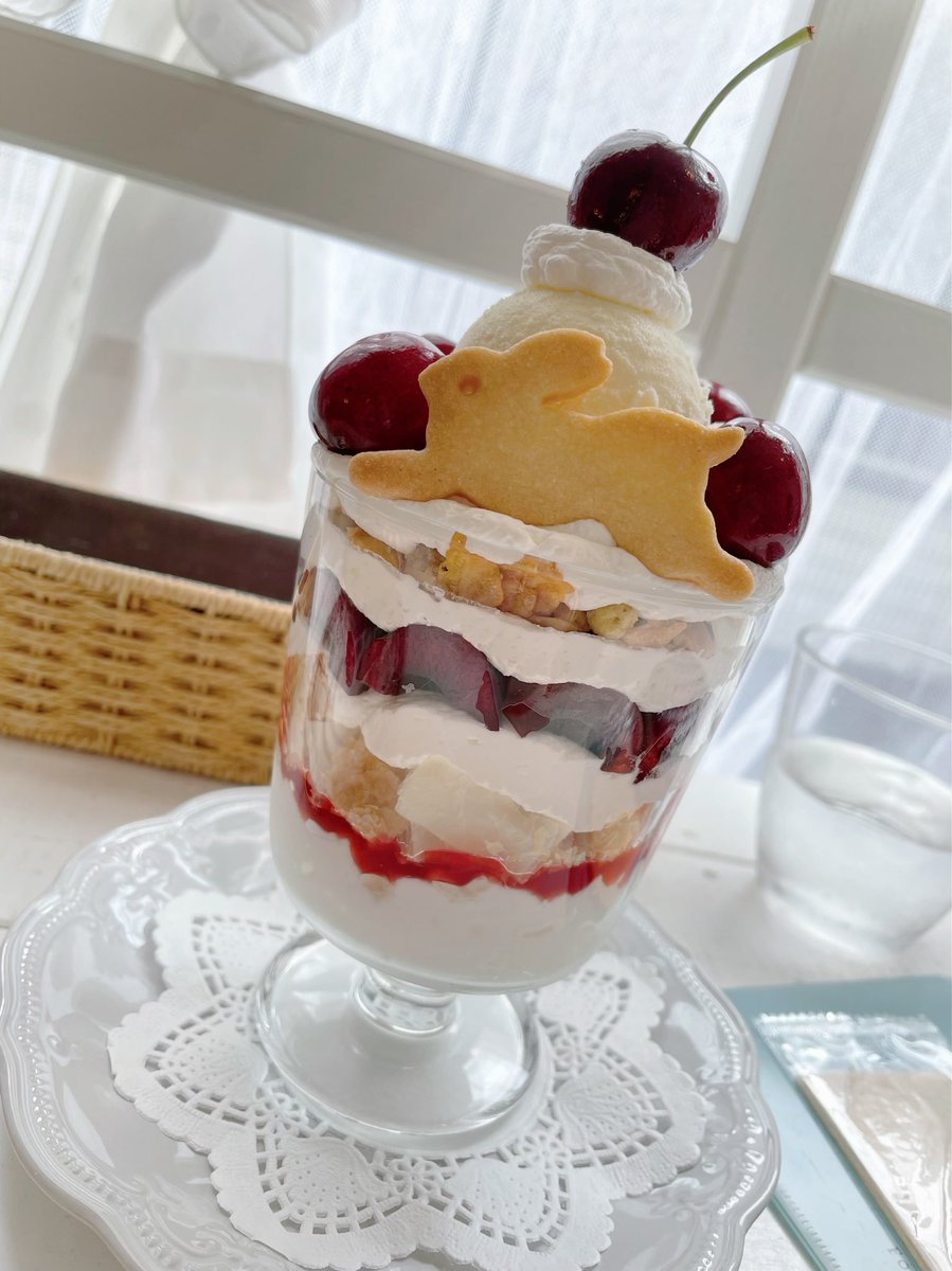 erich7886's tweet photo. 久しぶりのbase de carinさん(@base_de_carin )
パフェもコーヒーもクッキーもクッキーも相変わらず美味しすぎた✨
今回も大満足~☺️
#隠れ家カフェ
#高円寺カフェ
#basedecarin https://t.co/jD375GUpFz