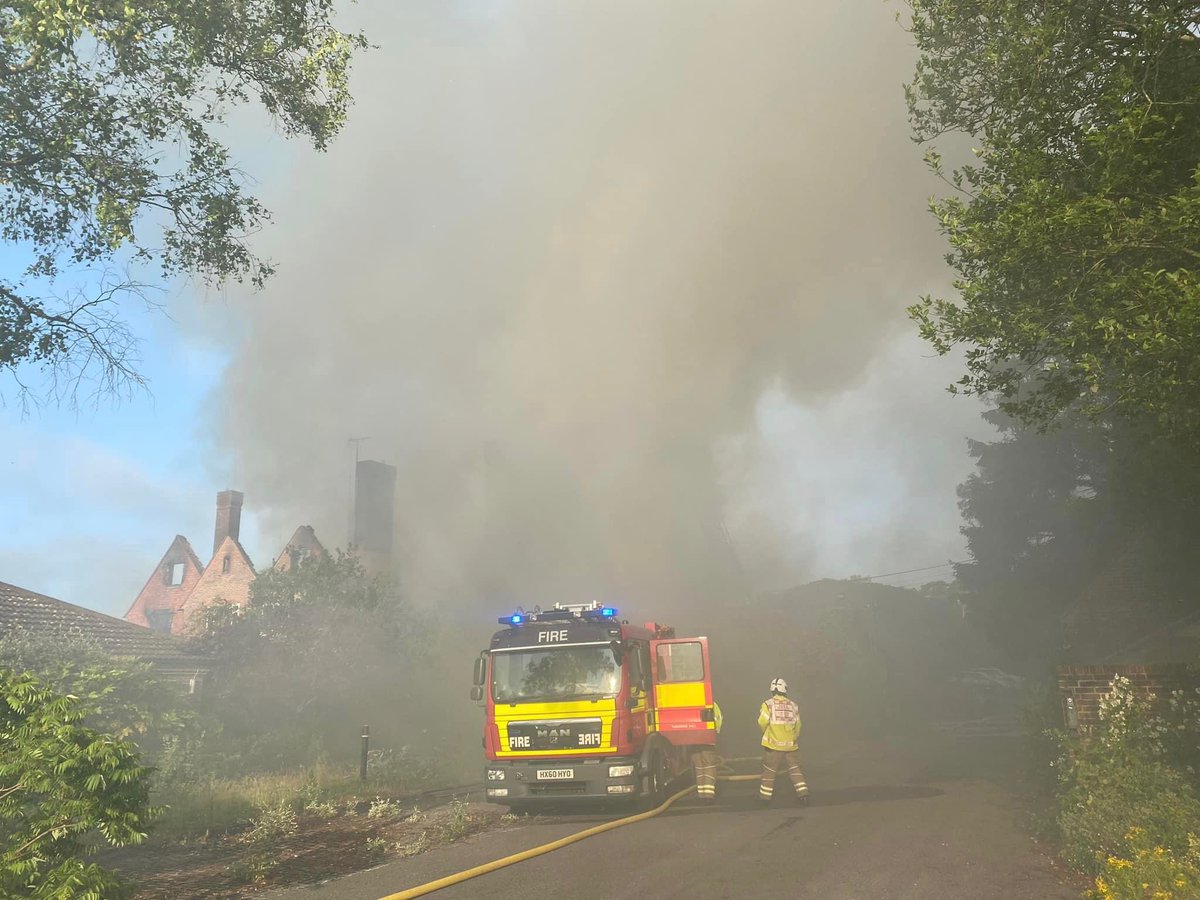Turners HIll Fire on Twitter "Crews from Turners Hill, East Grinstead