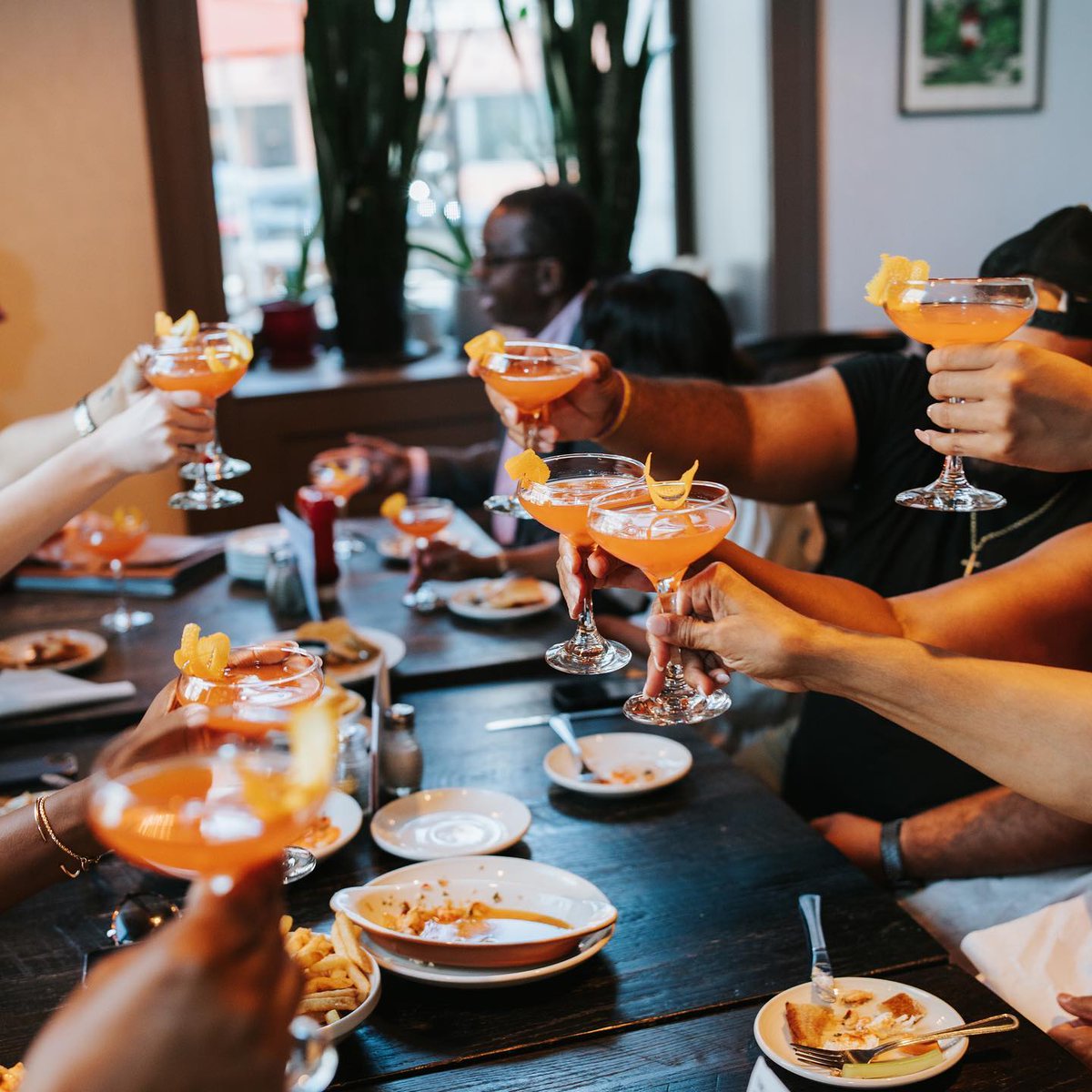 VisitLEX's tweet photo. On this #Juneteenth, let's honor the resilience, celebrate the progress, and recognize the importance of equality for all. Ways we're honoring this holiday in Lex: https://t.co/DRXo1eDooi #LookAtLexington https://t.co/hIsuEk9cnx