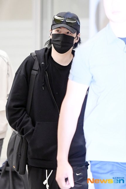 #SUGA has safely returned home after finishing 23 SOLO OUT overseas concerts! 

officially Yoongi successfully finished his overseas tour with 

#SUGA_AgustD_TOURD_DAY
YOONGI WELCOME HOME 
WELCOME BACK YOONGI
@BTS_twt
