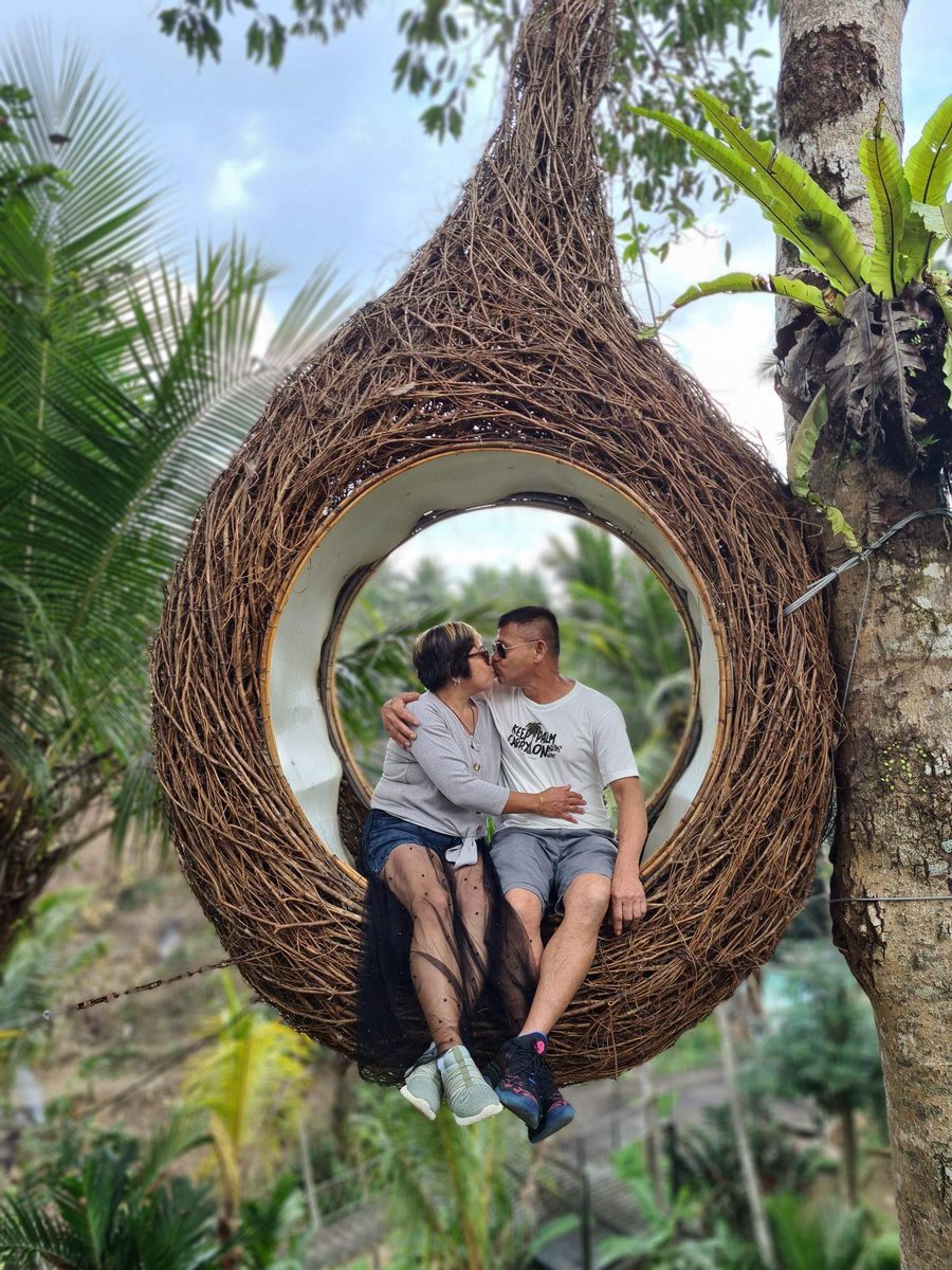 karestma's tweet photo. 🥥 https://t.co/1IKNTgsROa